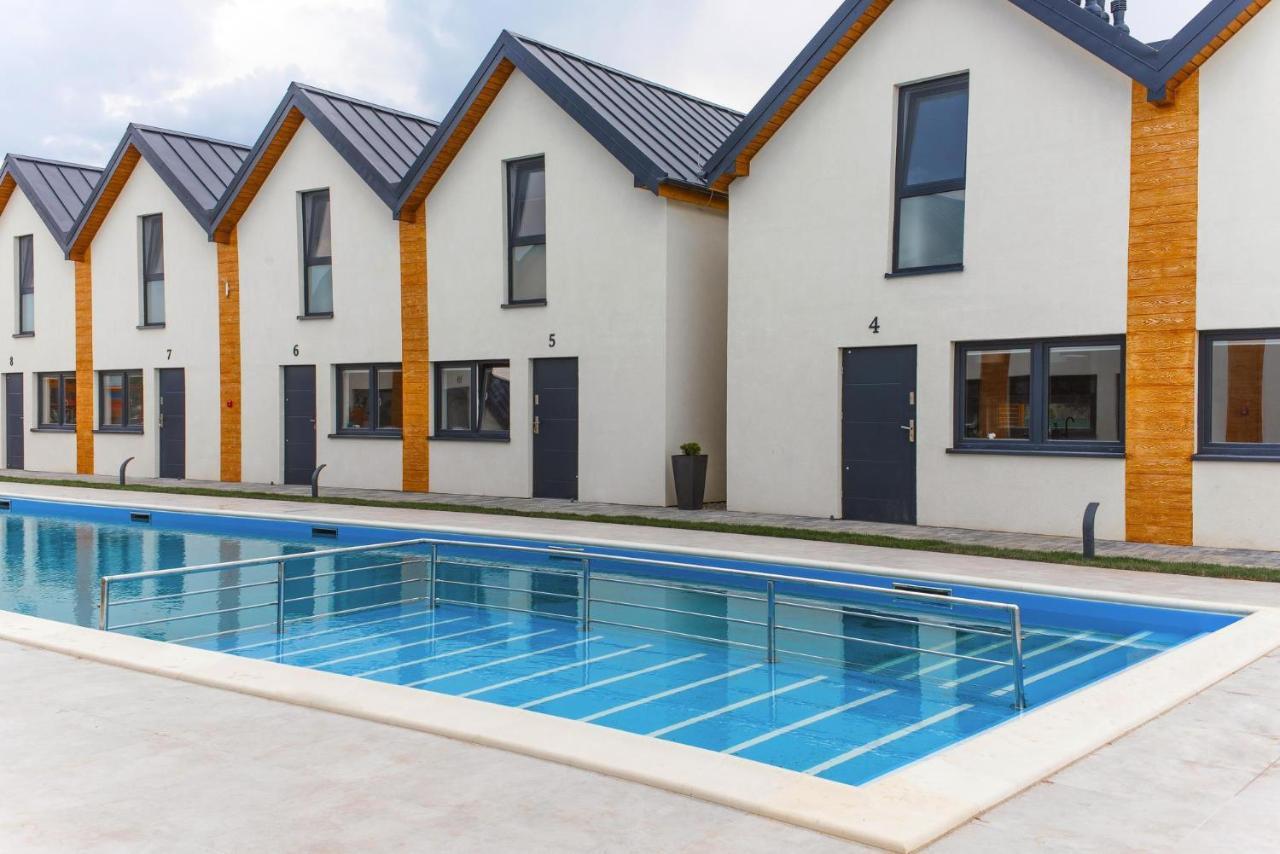Holiday Complex With Pool, Rewal Exterior foto